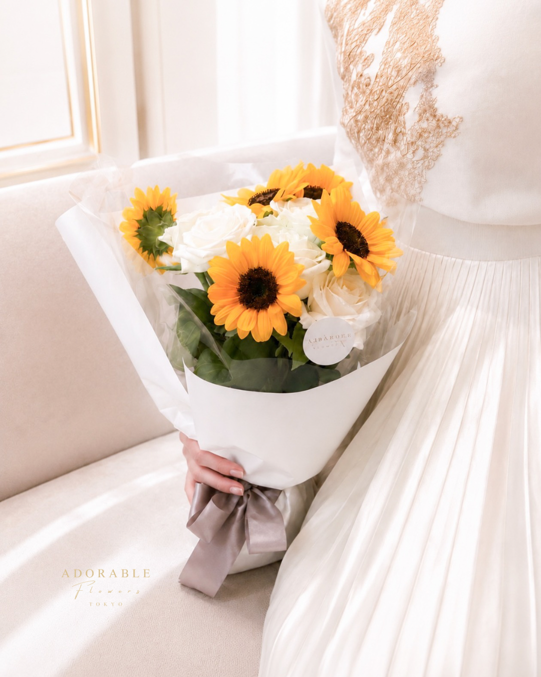Adorable Sun Roses | Fresh Bouquet(ギフトバッグ付き)